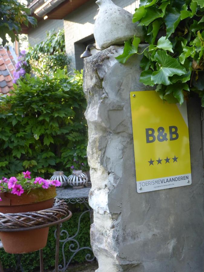Bed and Breakfast De Epicurist Хасселт Экстерьер фото